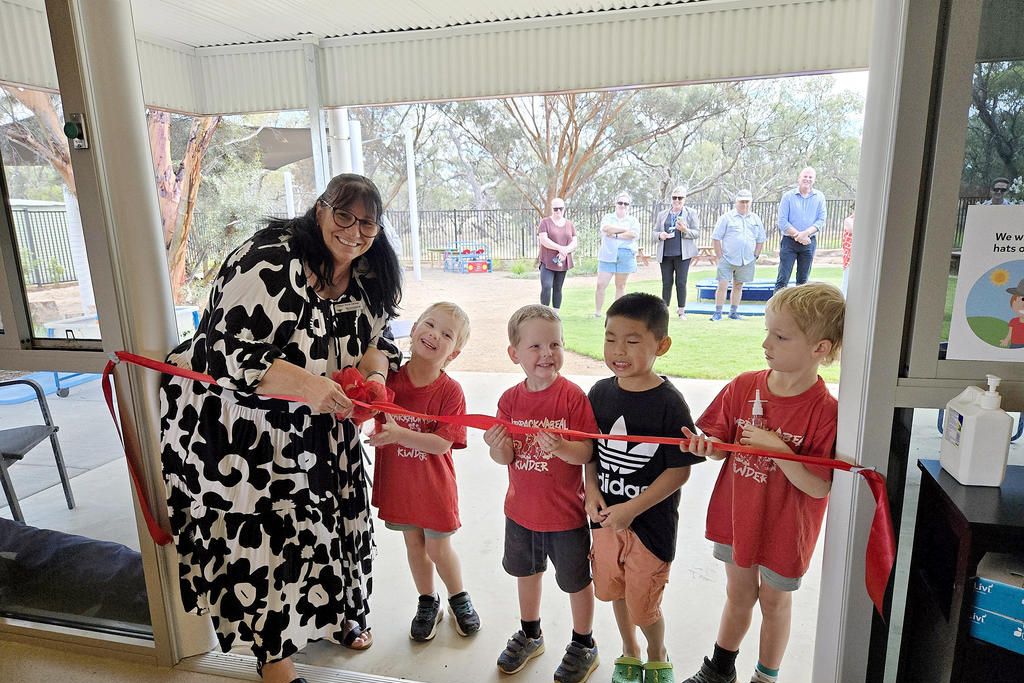 Yarriambiack Shire mayor Kylie Zanker officially opens the new Warracknabeal Memorial Kindergarten facility alongside her little helpers. Photo: YARRIAMBIACK SHIRE COUNCIL