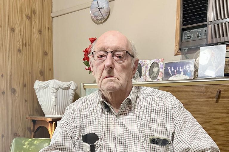 Desmond Smith reflects on nine decades of life in Rainbow. He turned 90 on March 24, but he celebrated his birthday two days before at the Eureka Hotel with family and close friends.