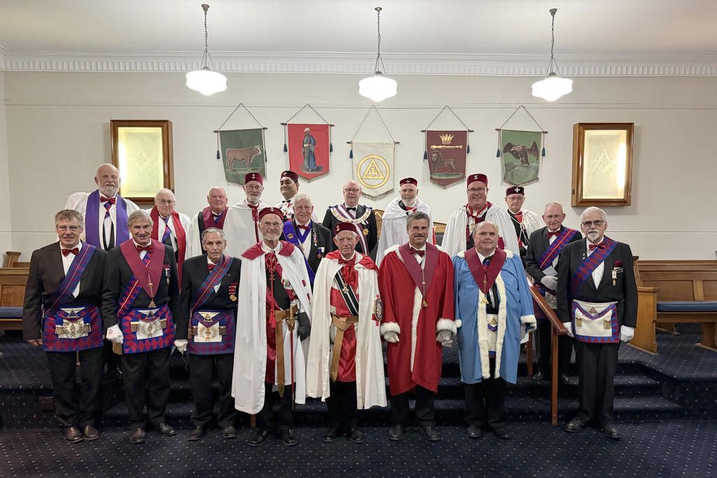 West Wimmera Chapter 55 and Werrigar Preceptory 8 officially visit Horsham Masonic Centre.