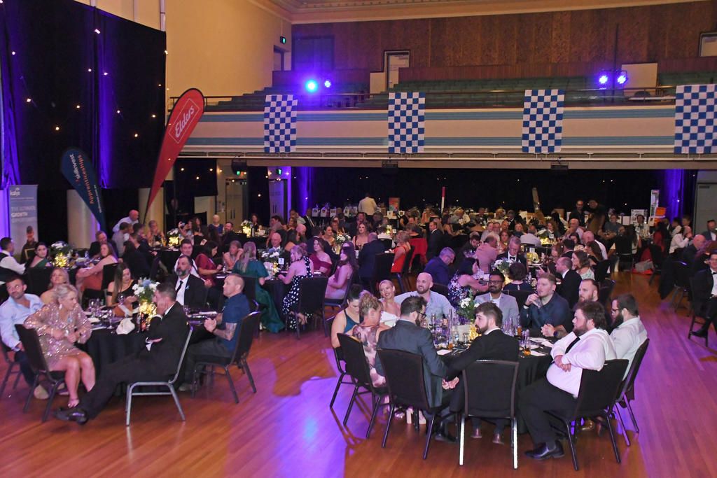 It was a full house at Horsham Town Hall for the Blue Ribbon Foundation ball. The night honoured fallen Victoria Police members while raising vital funds for hospital equipment.