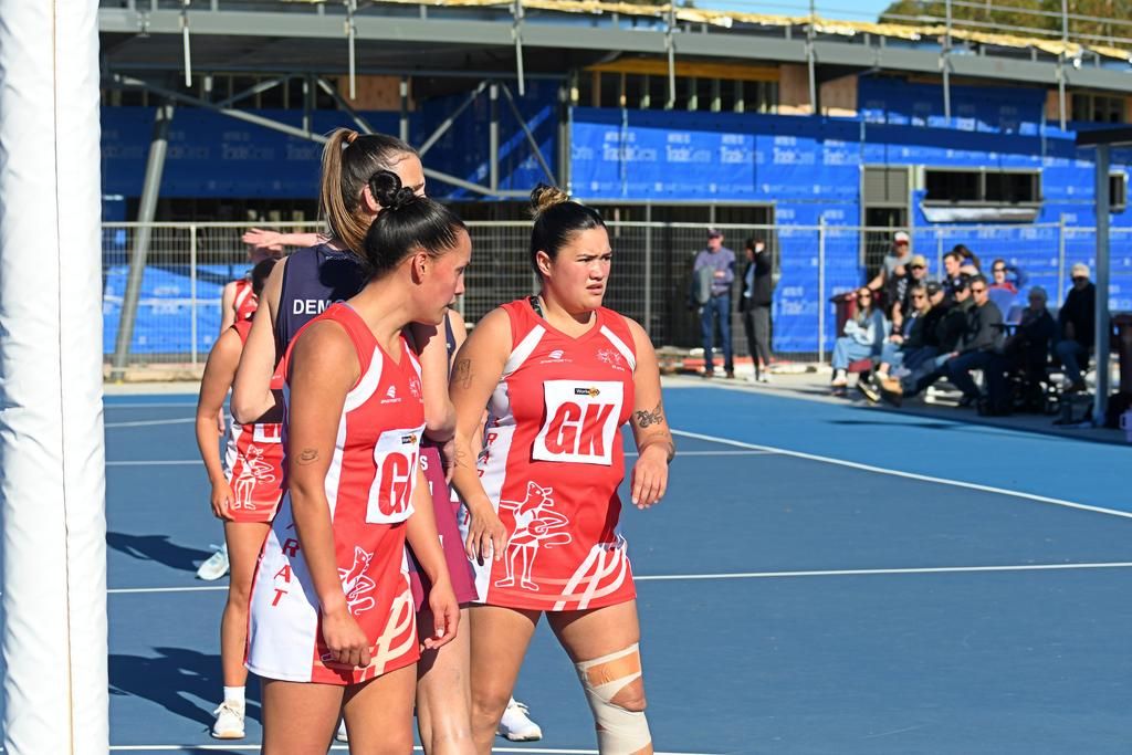 New coach, same ambition: Faith Biddle (right) takes the reins at Ararat A grade, aiming to build on last season’s finals breakthrough. After returning to finals for the first time in years, the Rats are determined to go one better in 2026.