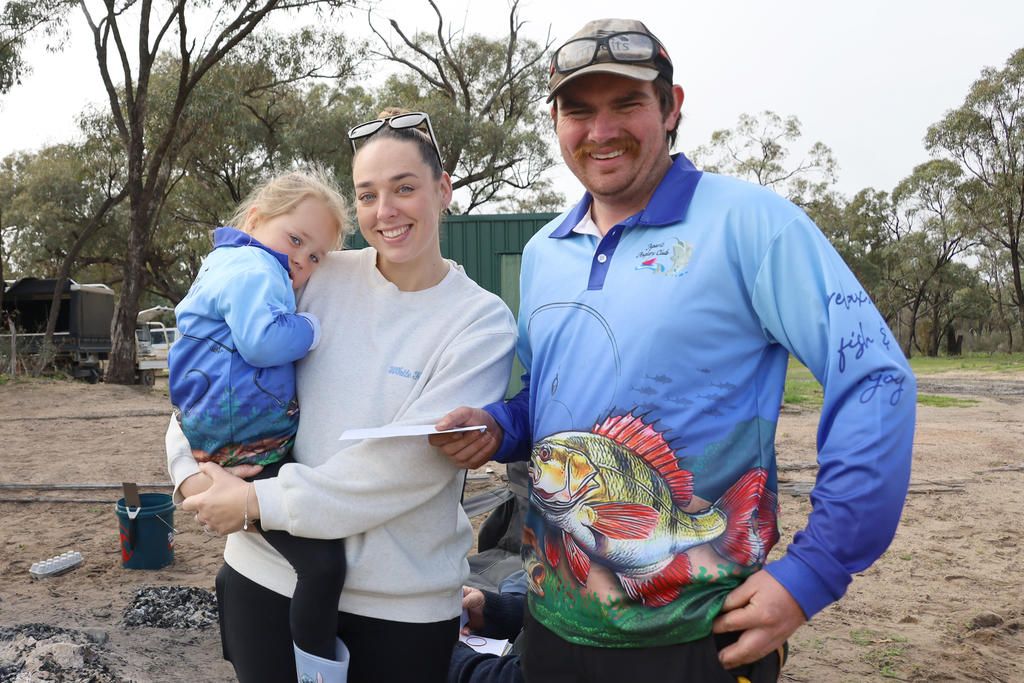 Ava Werner, with mum Hannah and club president Max McKenzie, won the Junior contest.