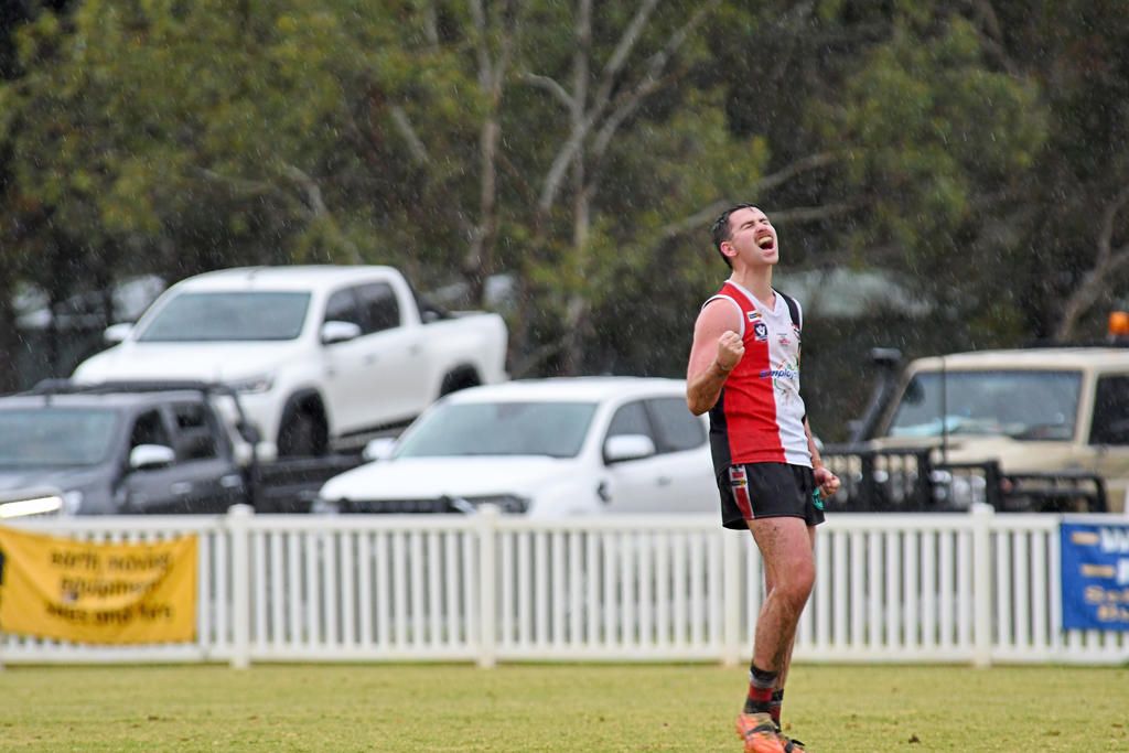 Horsham Saints will look to strengthen their grip on top spot, with Mitch Martin and Rory Taggert among their key attacking threats.