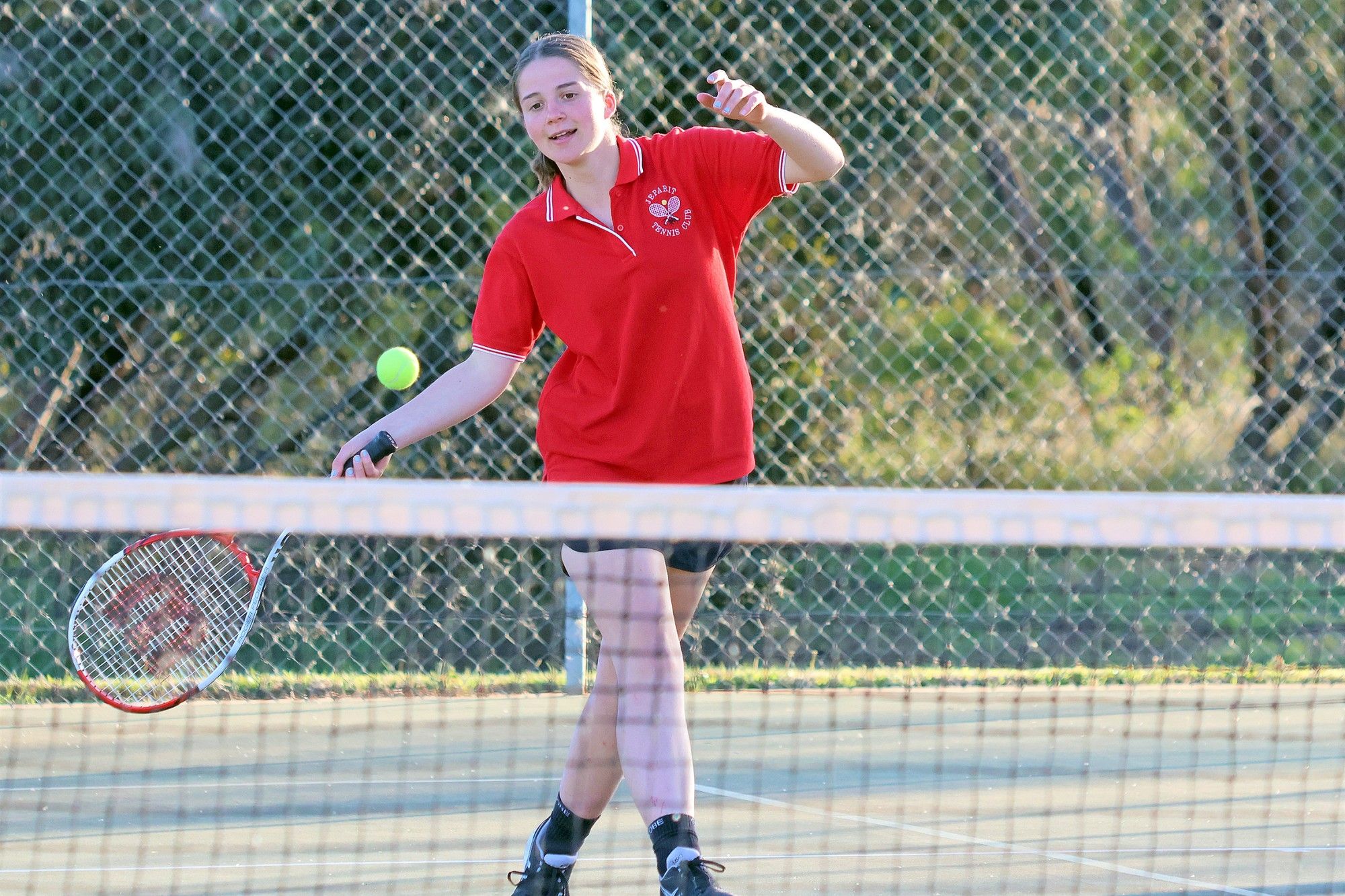 Lucy Robinson and Gav Nikkelsen sadly lost to Rob & Lyla Barry, 7-4