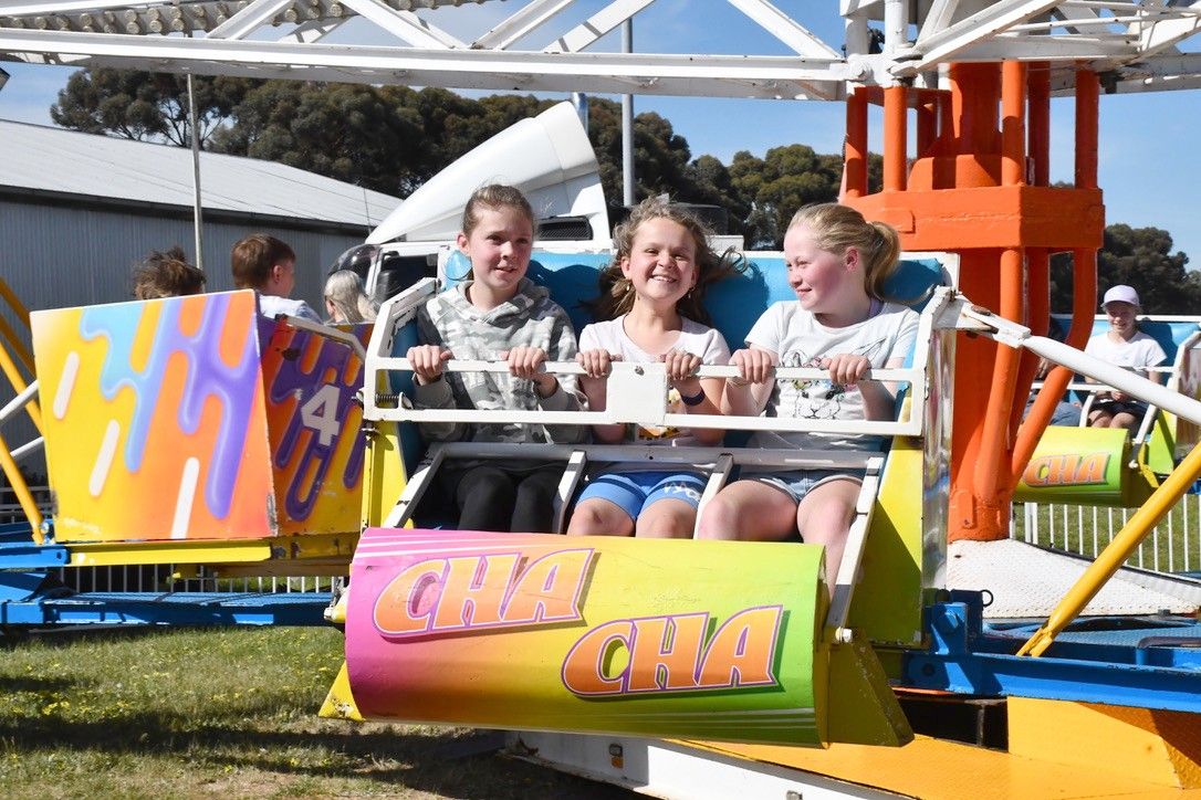 Show time is the perfect time for friends to go out for a spin.
