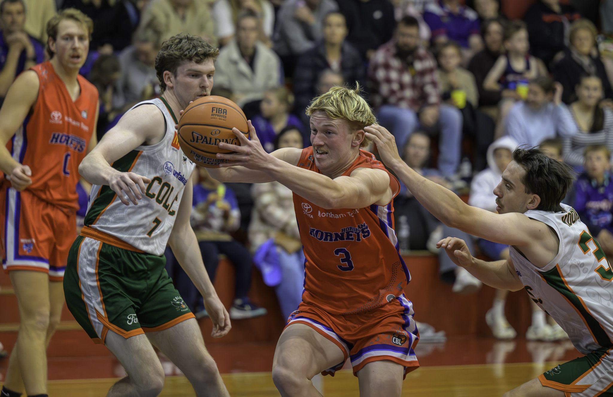 Tarkyn Benbow breaks through the Colac defence on his way towards the basket.