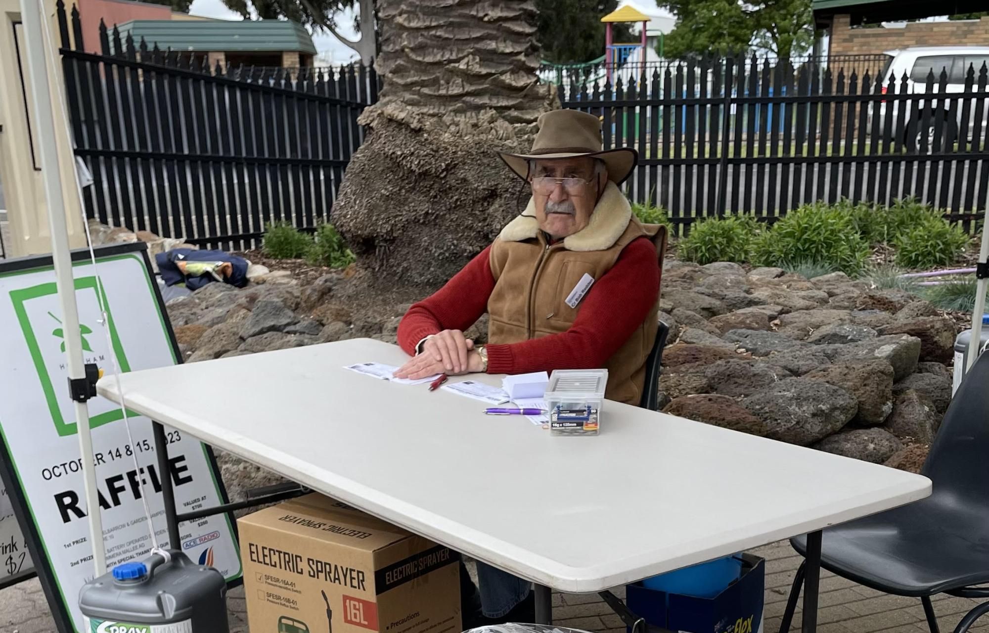 The late Bob Redden selling raffle tickets for Horsham east Rotary Club at the Horsham Garden Festival, Picture by Sheryl Lowe