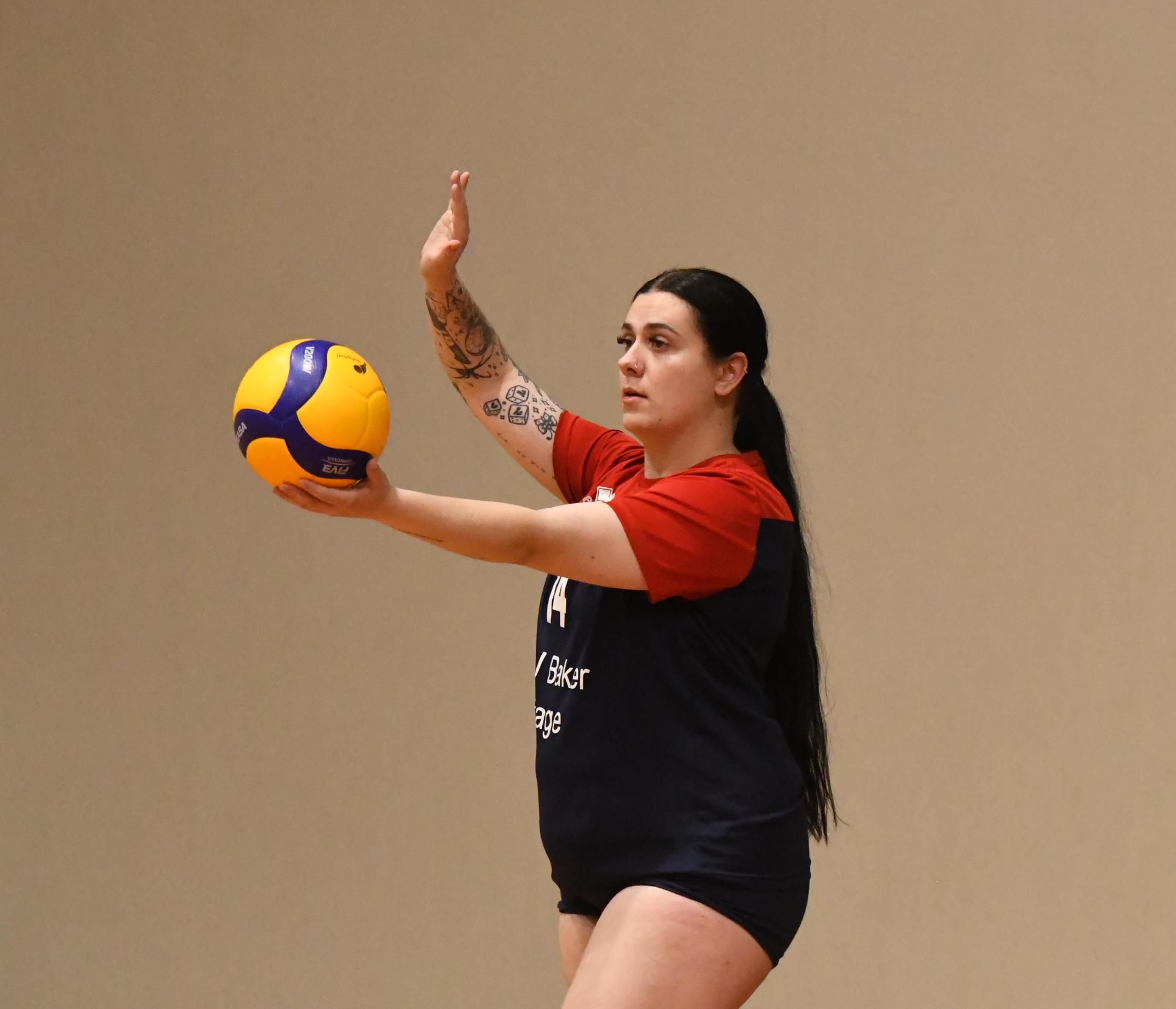 Laelah Robertson prepares to serve during the 2024 annual Horsham tournament. Picture file