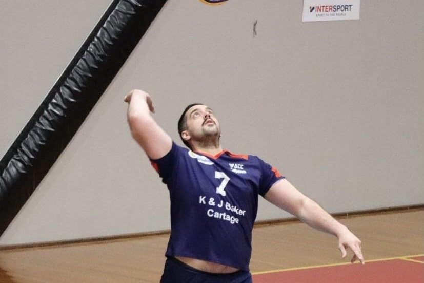 Hellenic Nuggets Dimitrios Vettos steered his team into the Volleyball Horsham A grade grand final with a strong performance in the second semi.