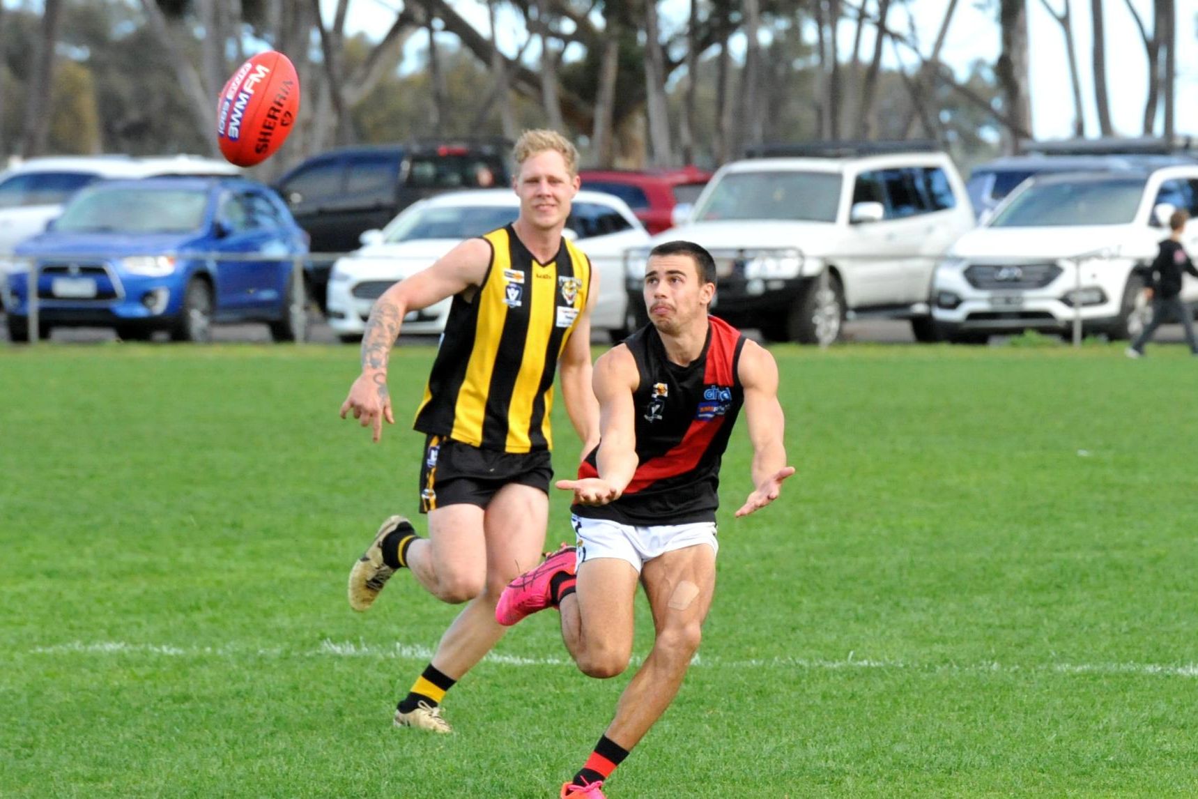 Noradjuha Quantong's Harley Pope races to take the mark against Pimpinio in round 18 of the HDFNL. Picture by John Hall