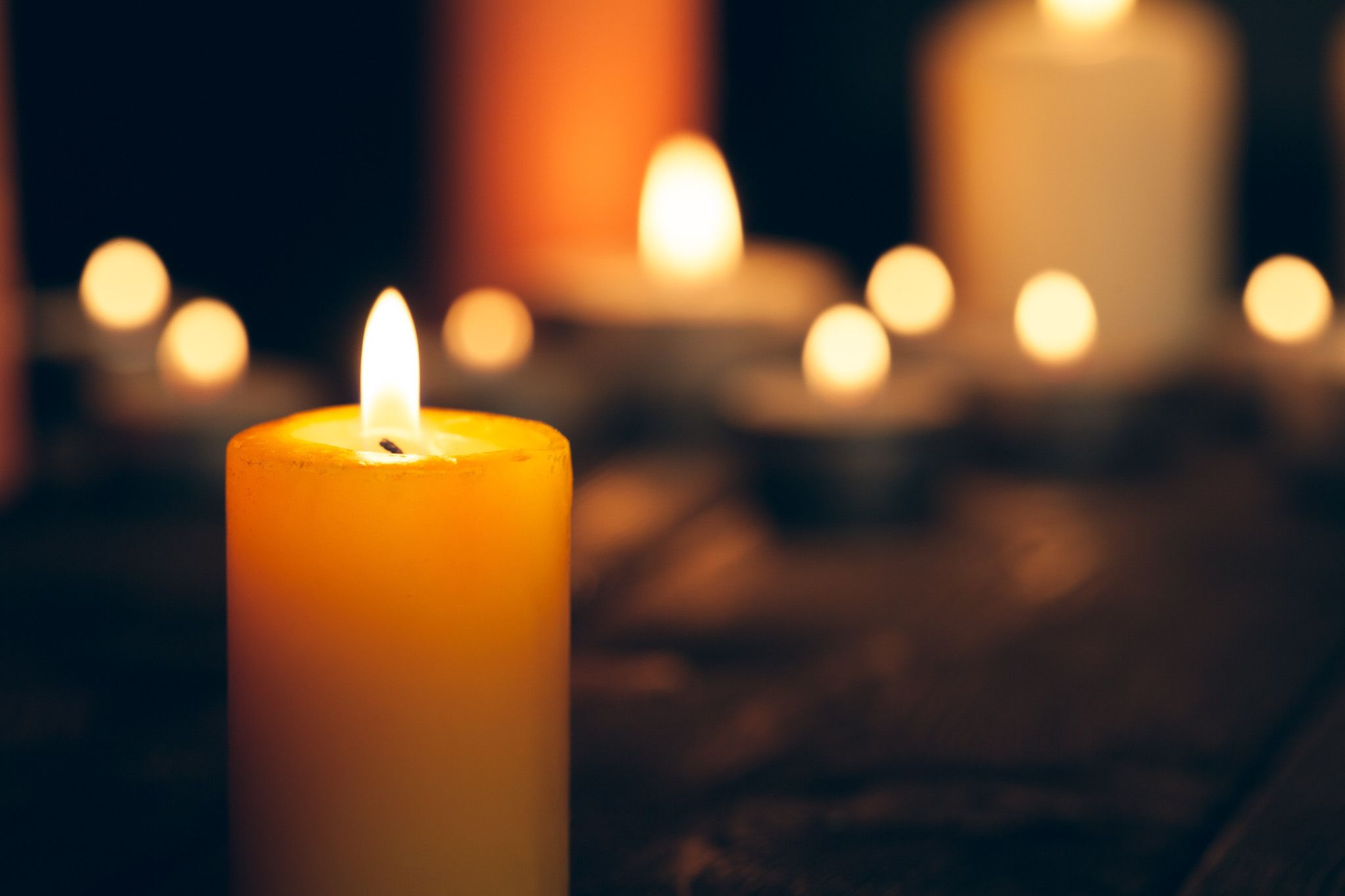 Australians paused on Sunday, December 21, to honour the 15 lives lost and 42 people injured in the Bondi Hanukkah Festival terrorist attack.
