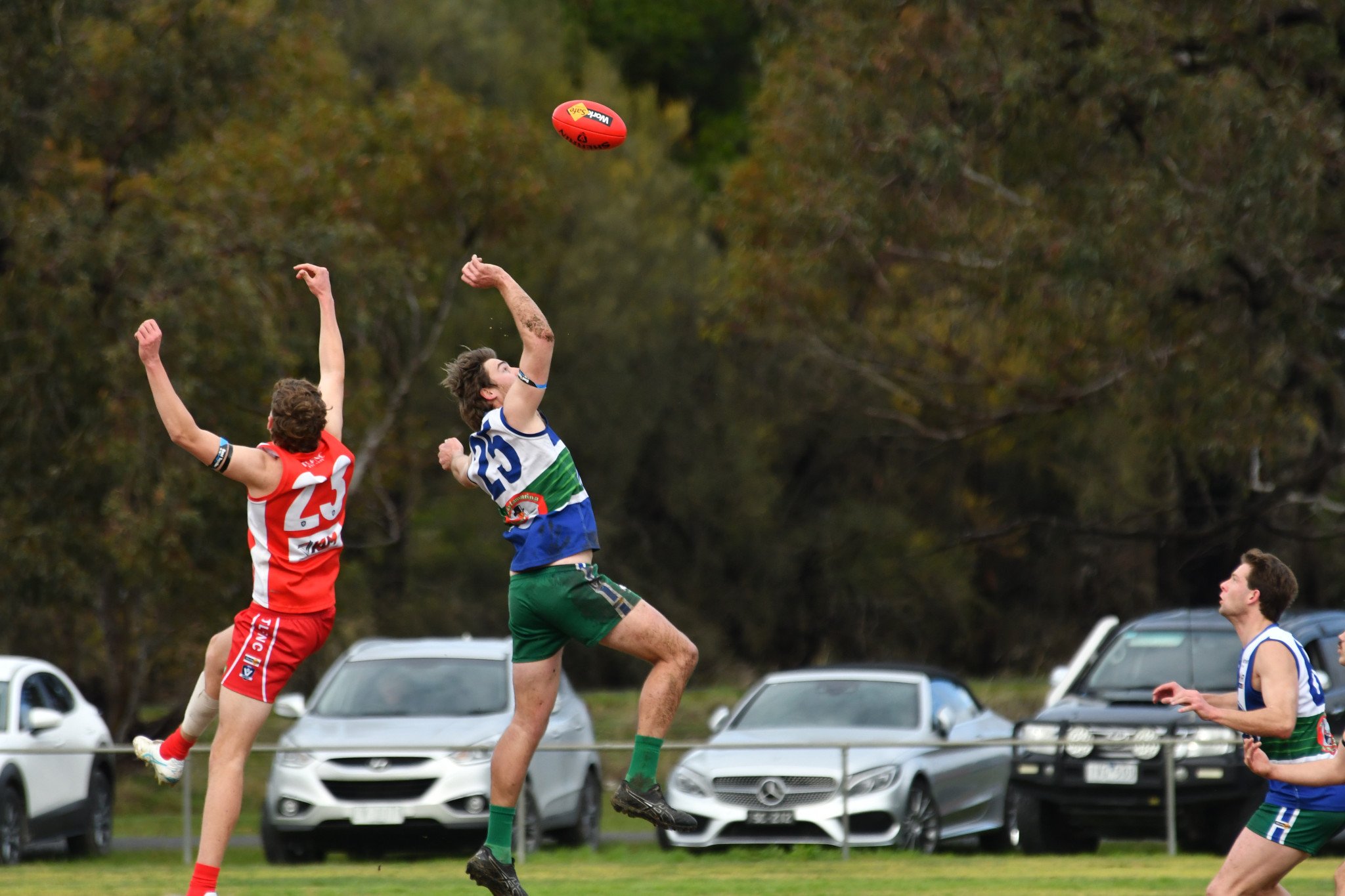 Kaniva Leeor United's senior football side will be aiming for their fifth consecutive win as they travel to Dock Lake Recreation reserve to take on the Lakers in round six of the HDFNL this Saturday May 16.