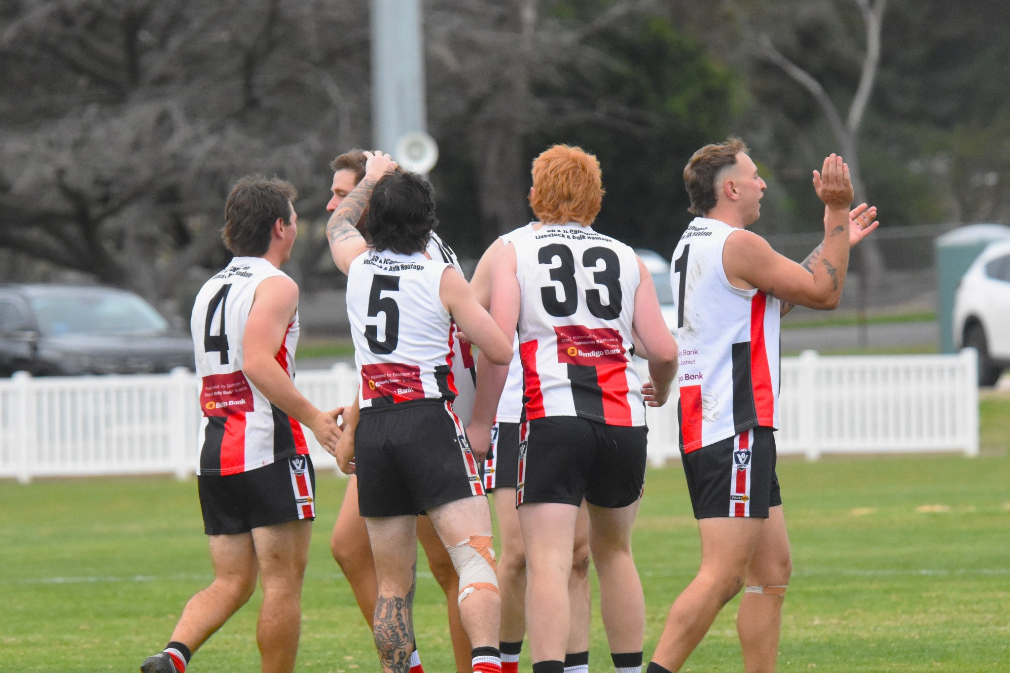 Edenhope Apsley recorded their third win of the year, overcoming Taylors Lake 12.9 (81) to 10.4 (64).