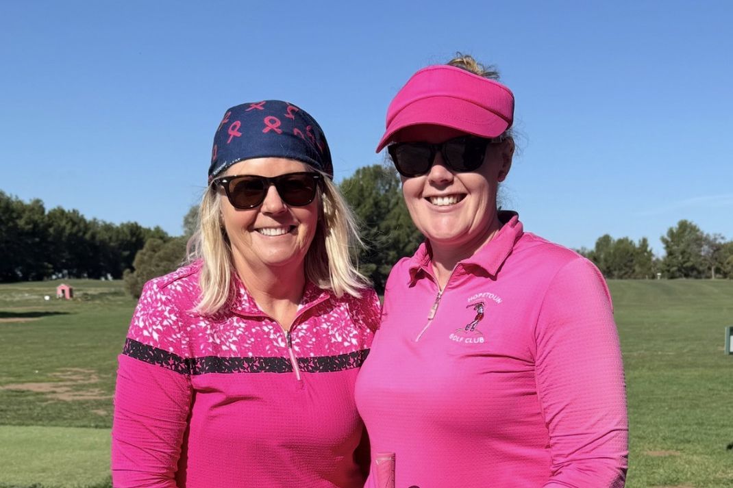 Kate Wilson and Rachael Watson on course in their pink.