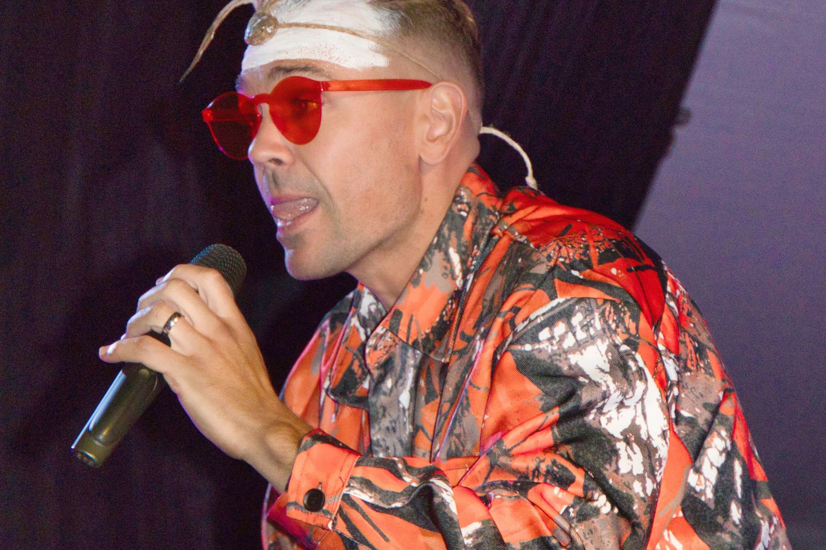 Mitch Tambo put on a fabulous show for the crowd at Steampunk festival.