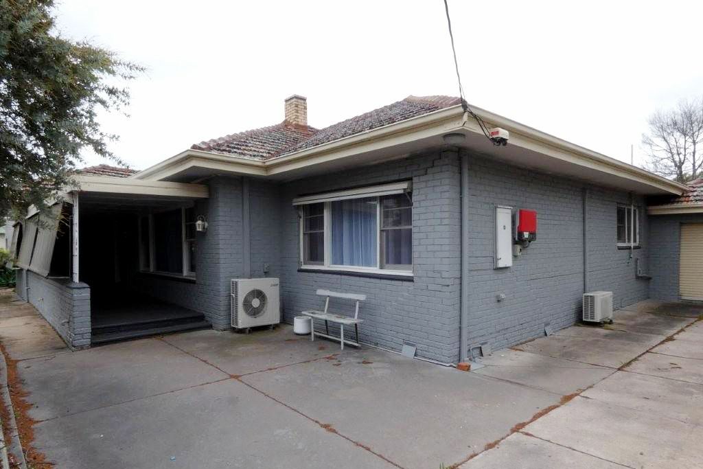 Spacious Family Living in the Heart of Warracknabeal - feature photo