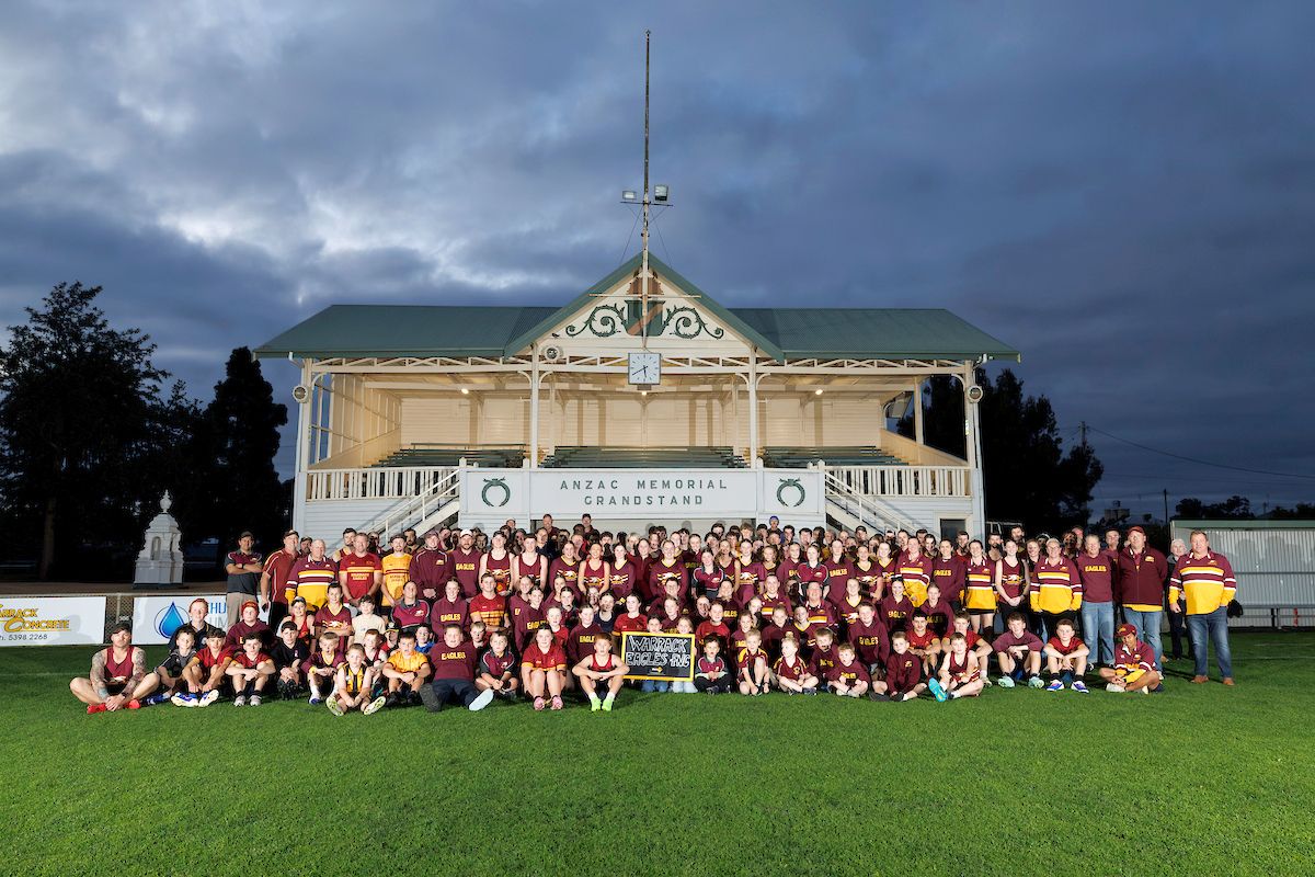 Anzac Park was buzzing as Warrack Eagles welcomed AFL and netball stars for Country Club Week celebrations. Scott Selwood and Rahni Samason joined training as part of the WorkSafe Country Club Series.