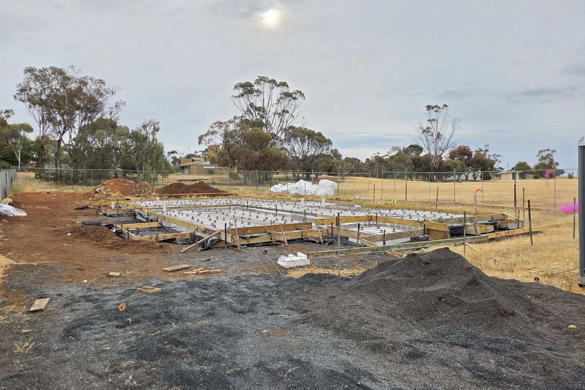 Construction progresses on the new affordable housing unit in Hopetoun, set for completion by June 2026.