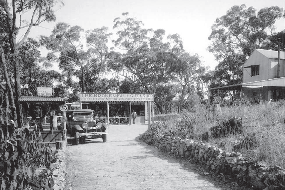 Mackenzie Falls has long been a tourist attraction in the Grampians. The picture shows the kiosk at Broken Falls, or Cranages, near the top of the falls during the 1940s.