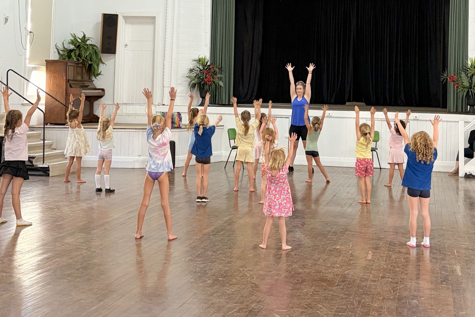 Kids join Karleigh Martin at Hopetoun Memorial Hall for the first Dance 4 Fun session, with 27 children taking part across three age-group classes.