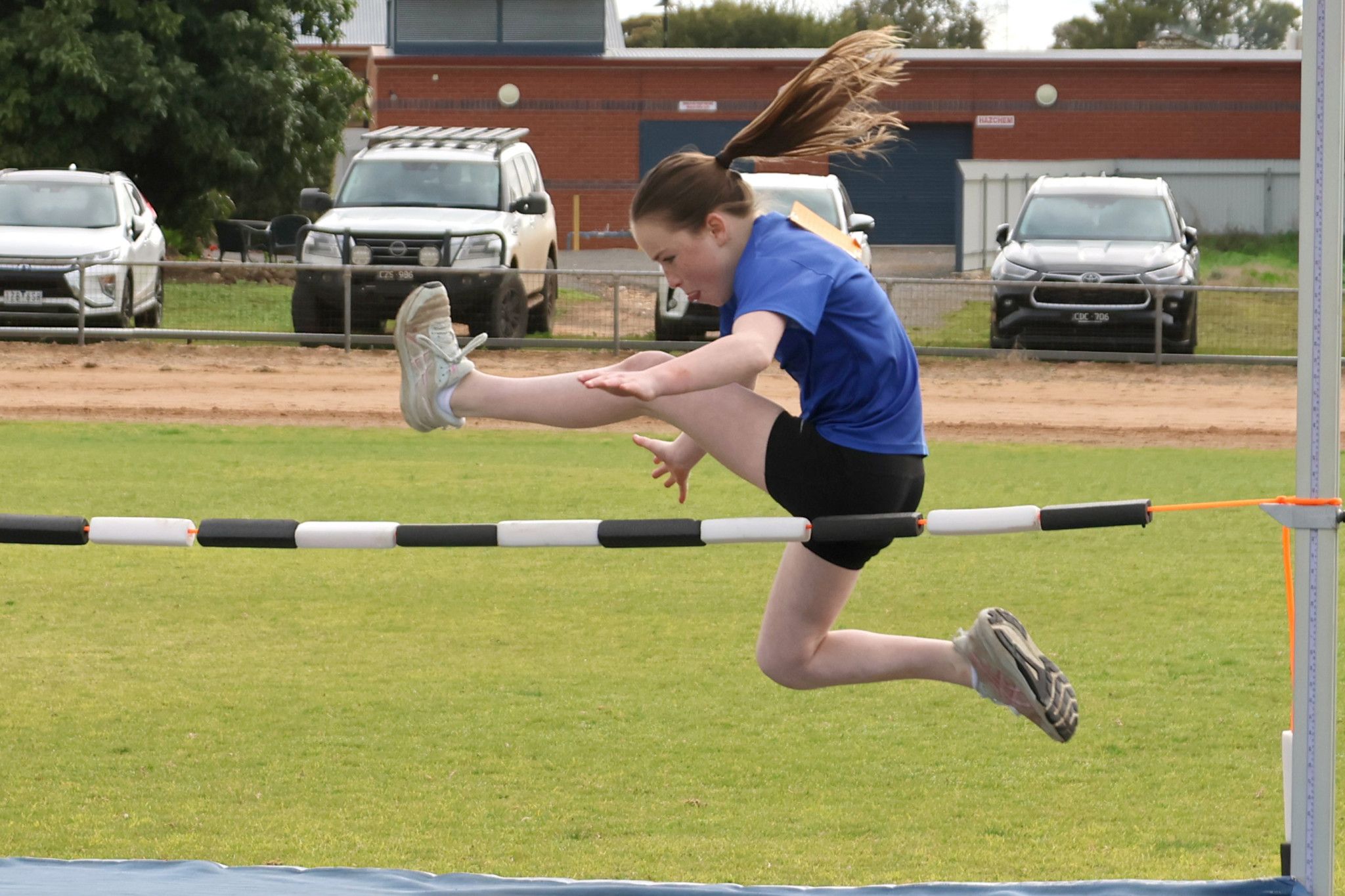 Running, jumping and plenty of school spirit were on display as students from Rainbow, Jeparit, Beulah and Hopetoun competed at the Southern Mallee cluster athletics. With impressive high jumping ability, Beulah's Scarlett Williams took out the 12 Girls age category.