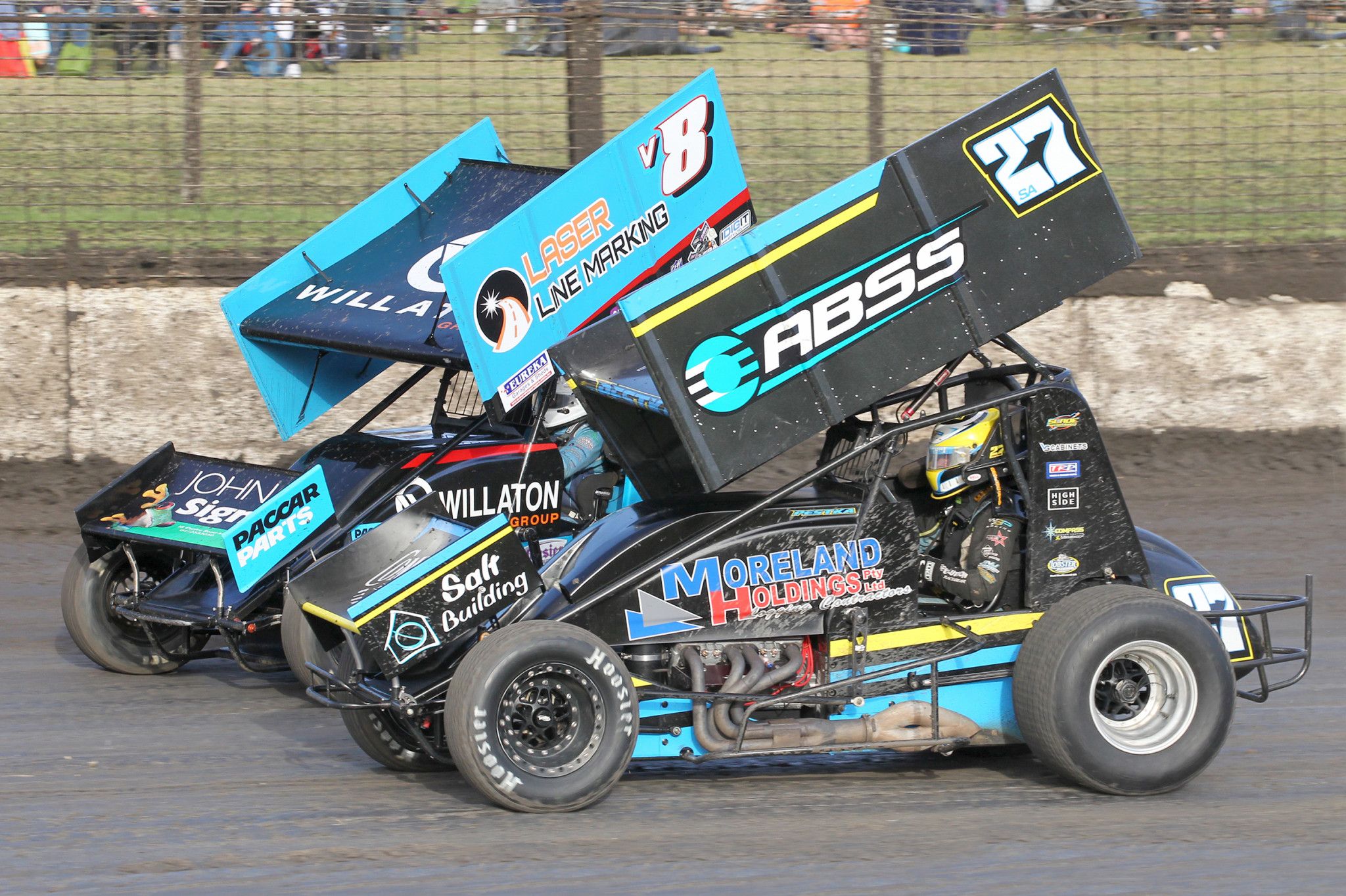 V8 Bobby Daly and S27 Daniel Pestka continue to battle for the series lead.