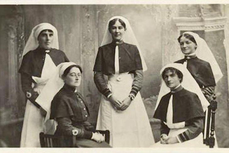 Born in Stawell, World War I nurse Trixie Chadwick (sitting right is associated with the 2025 Anzac Day $50 badge.