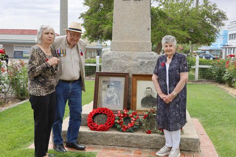 Trevor Johns from Bendigo with his wife Ulle and sister Pat. They came to Rainbow to remember his relatives, the Johns brothers who fought in WW1 with one dying in action.