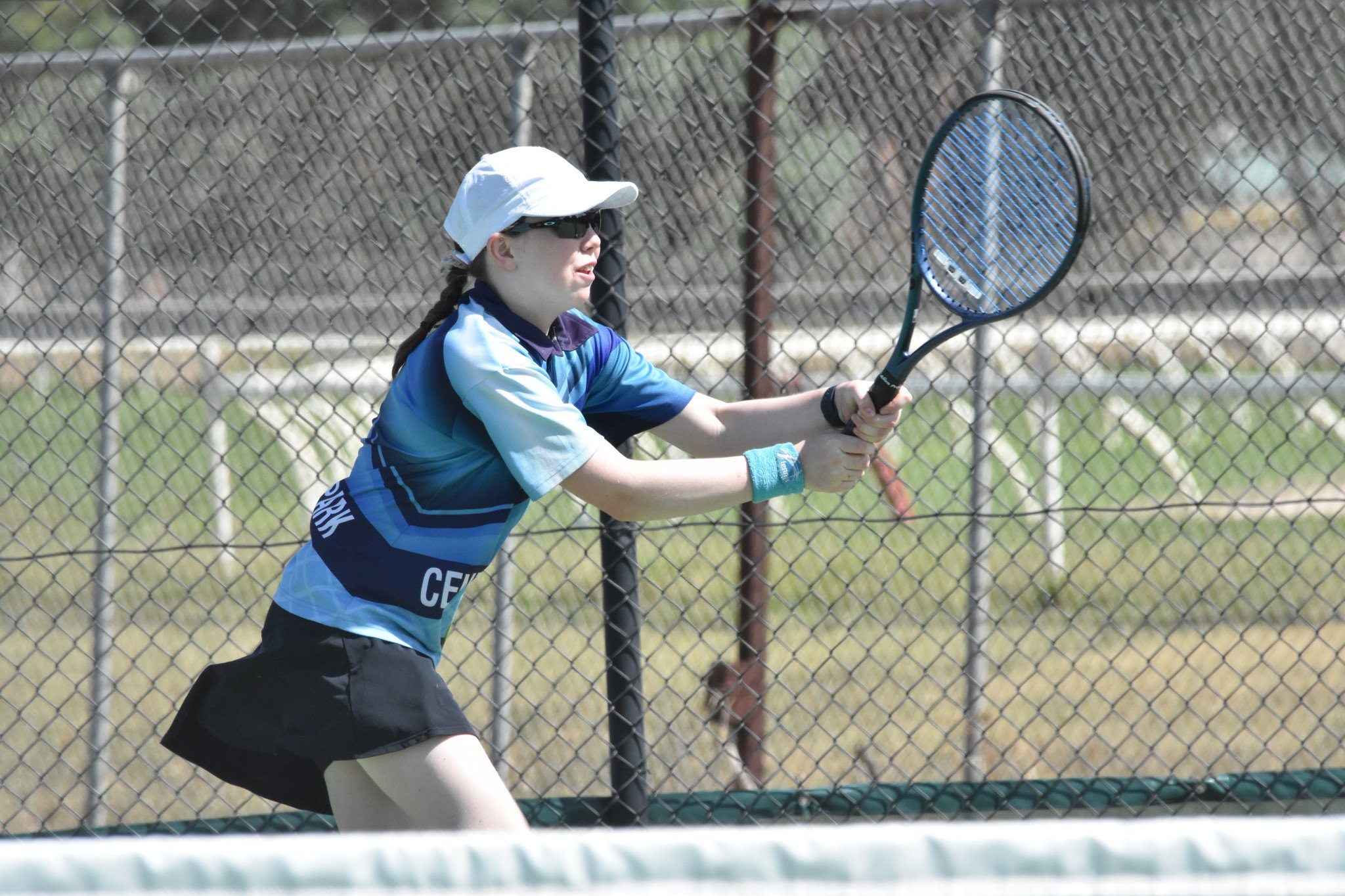 Central Park's Sienna Nitschke with a return. PHOTO: CHRIS GRAETZ